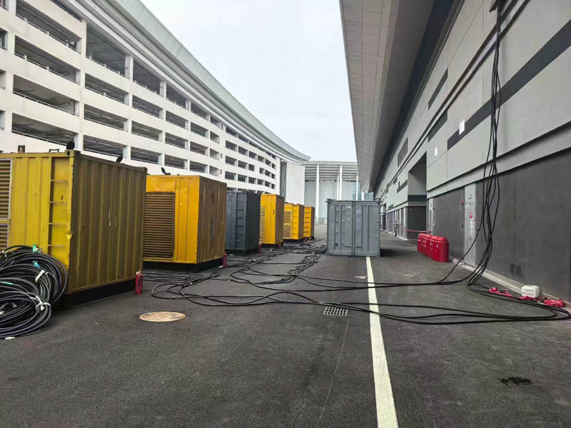 新乡冬季柴油发电机启动前需要做哪些准备工作?