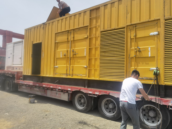 新乡发电机出租100KW发电机需要什么规格的电缆线?